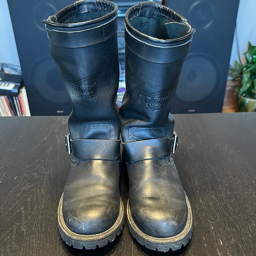Red Wing Black Leather Boots with Rugged Design